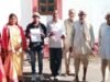 ग्राम पंचायत उमरिया ईसरा सरपंच पाल के खिलाफ शिकायत लेकर कलेक्टर कार्यालय पहुंचे ग्रामीण
