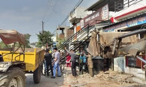 छिंदवाड़ा नगर निगम की अतिक्रमण पर कार्यवाही